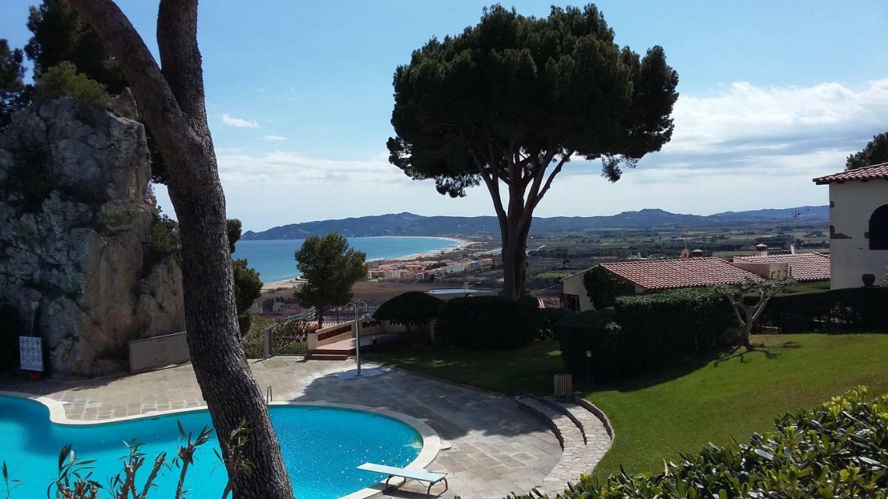 Mediterrania 98 Torroella de Montgrí Dış mekan fotoğraf
