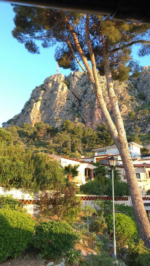 Mediterrania 98 Torroella de Montgrí Dış mekan fotoğraf