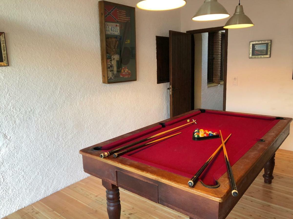 Mediterrania 98 Torroella de Montgrí Dış mekan fotoğraf